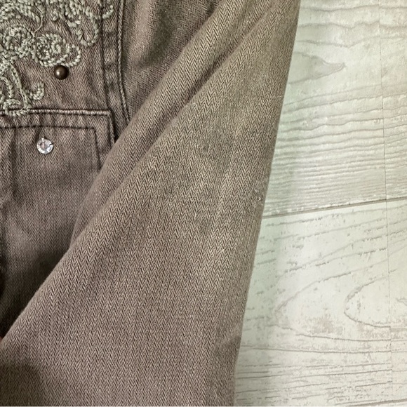 Miss Me Skull Embroidered Utility Denim Jacket Small - Picture 8 of 9